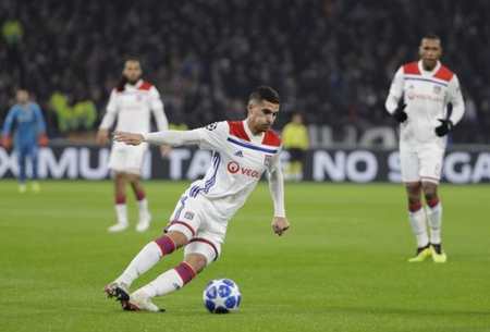 地取得了 地取得了